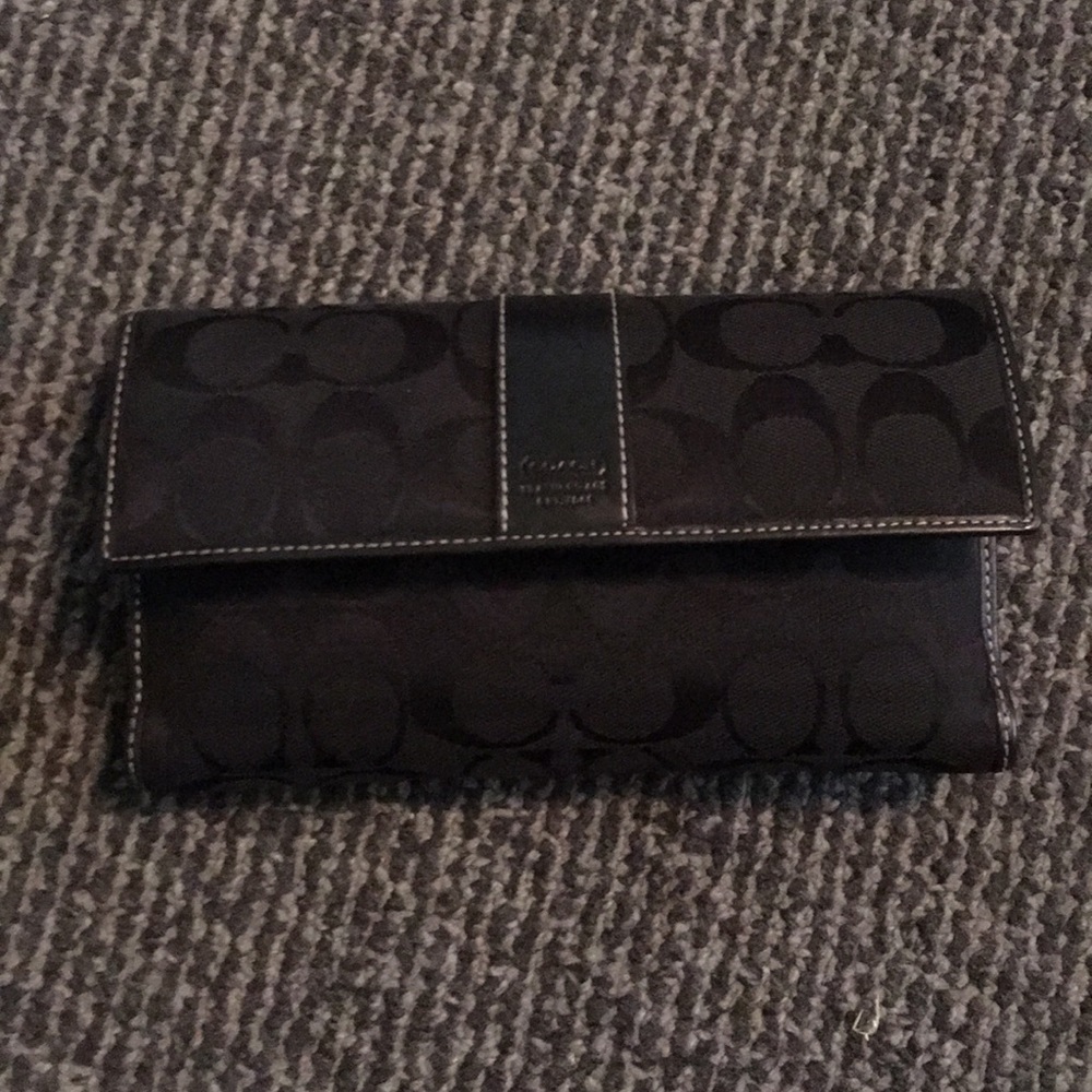 Coach wallet